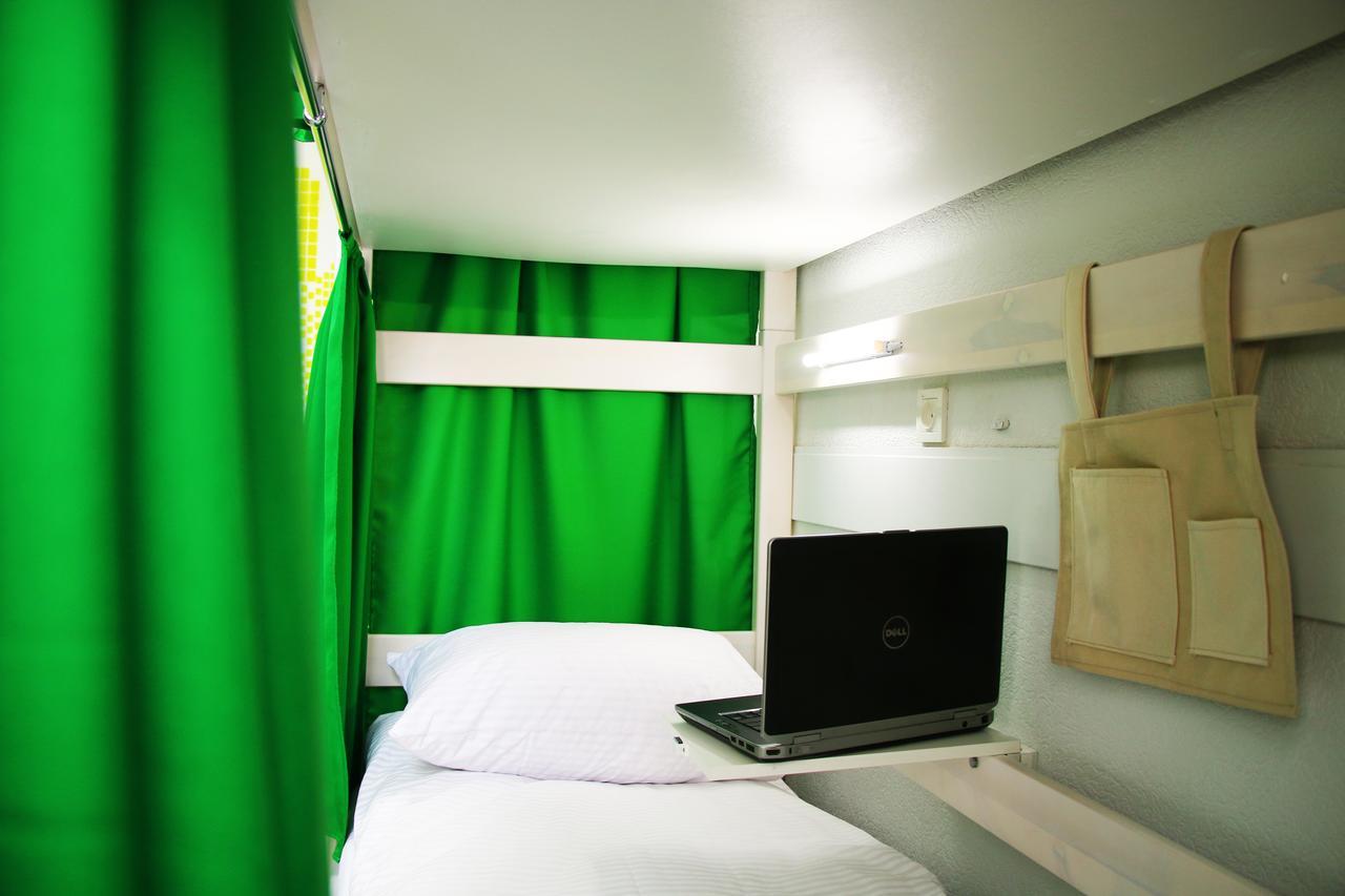 Ride Hostel Kharkov Ngoại thất bức ảnh